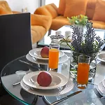 One Bedroom In Fig Tree Bay Lejlighed
