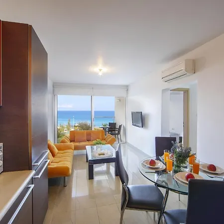 One Bedroom In Fig Tree Bay Lejlighed