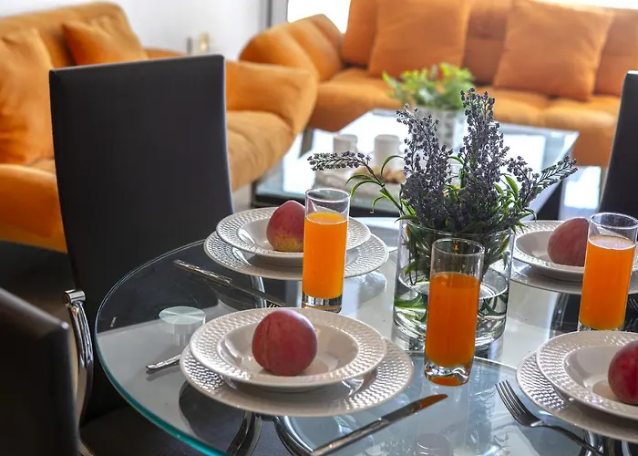 One Bedroom In Fig Tree Bay Apartamento